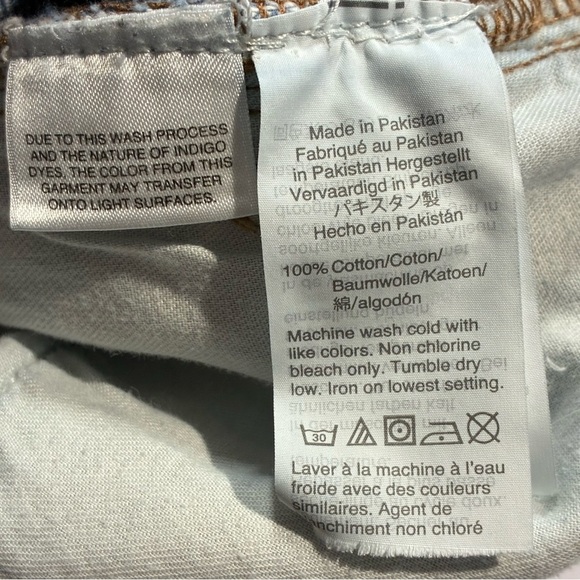 Madewell The Mom Jean Size 30 Light Wash High Rise Denim - Picture 6 of 6